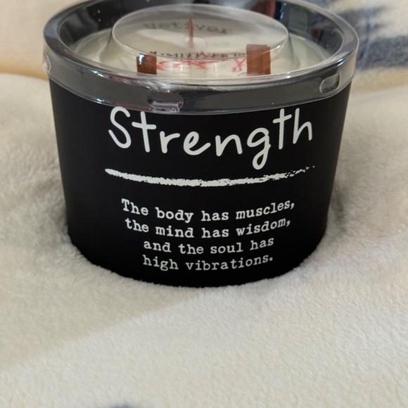 STRENGTH Lot x 2: Matte Black Glass Candle Primitives by Kathy Red Wish Bracelet - Picture 15 of 16